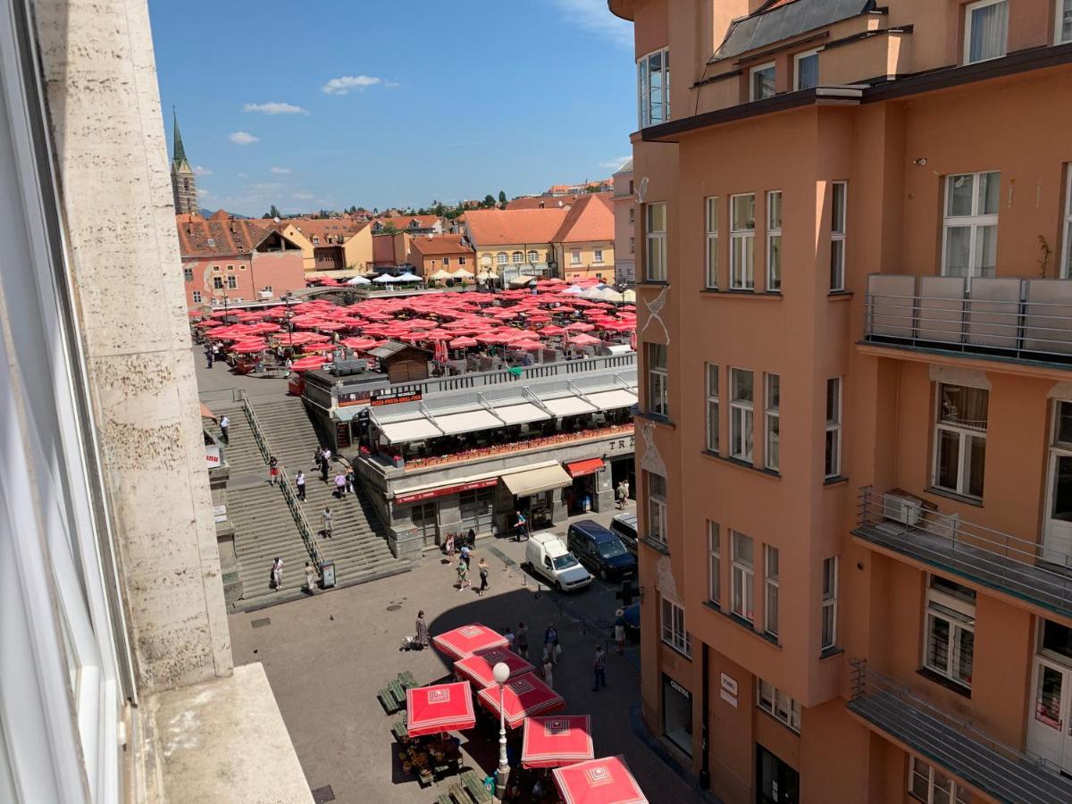 Bed & Breakfast Sky City Center Zagreb Extérieur photo